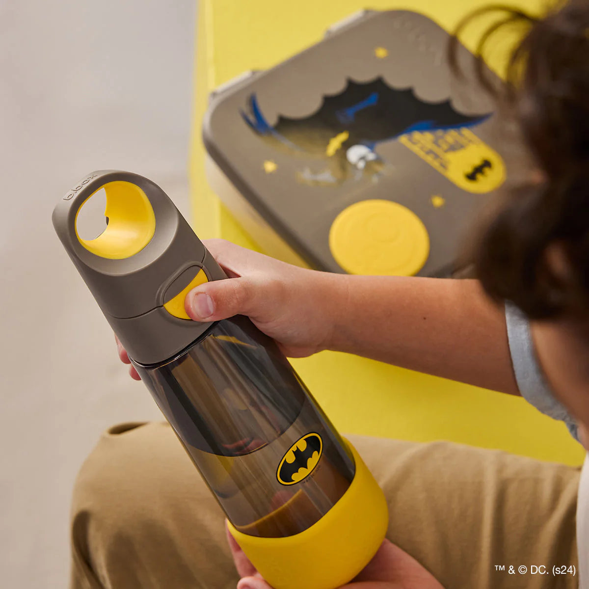 b.box szívószálas tritán kulacs 600 ml – Batman