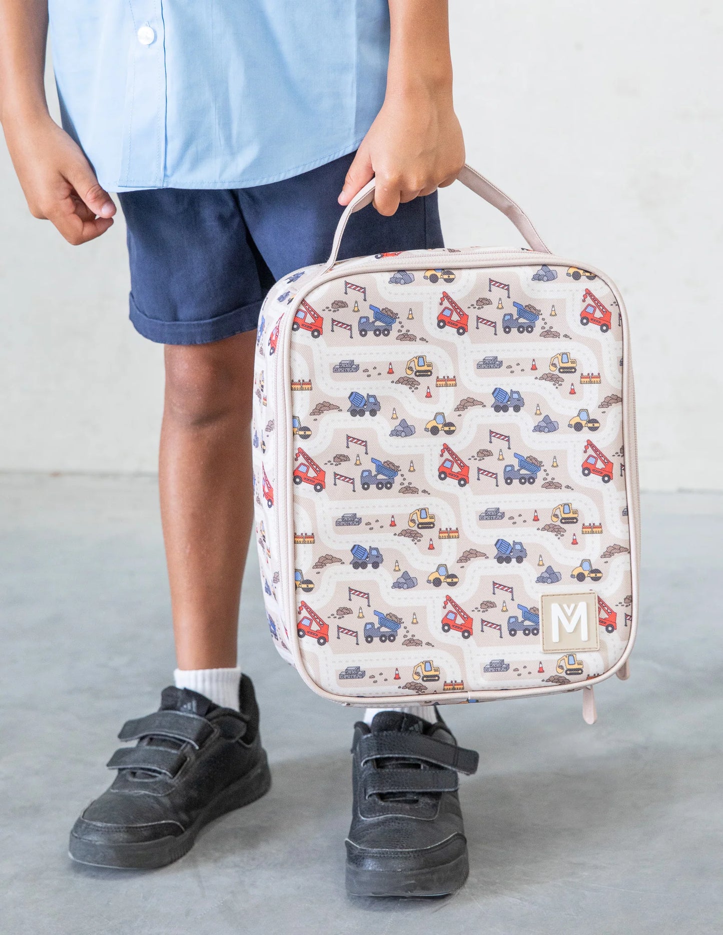 MontiiCo L - Construction